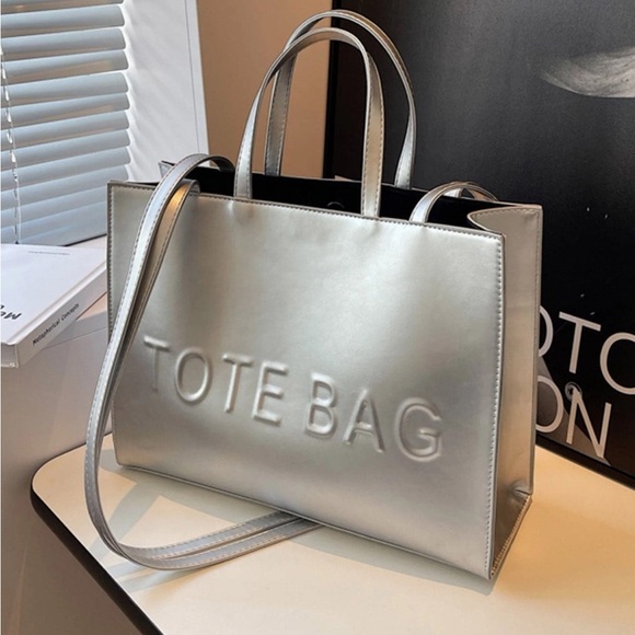 Leather Tote Bag With Pure Color & Letter Design - Picture 5 of 9